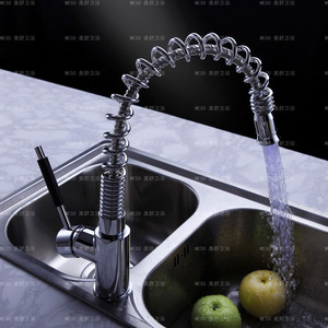 Best Single Hole Brass Pullout LED Faucets With Spring Pipe