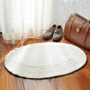 Simple White Oval Shaped 23.6*35.4 Inch Bathroom Rug